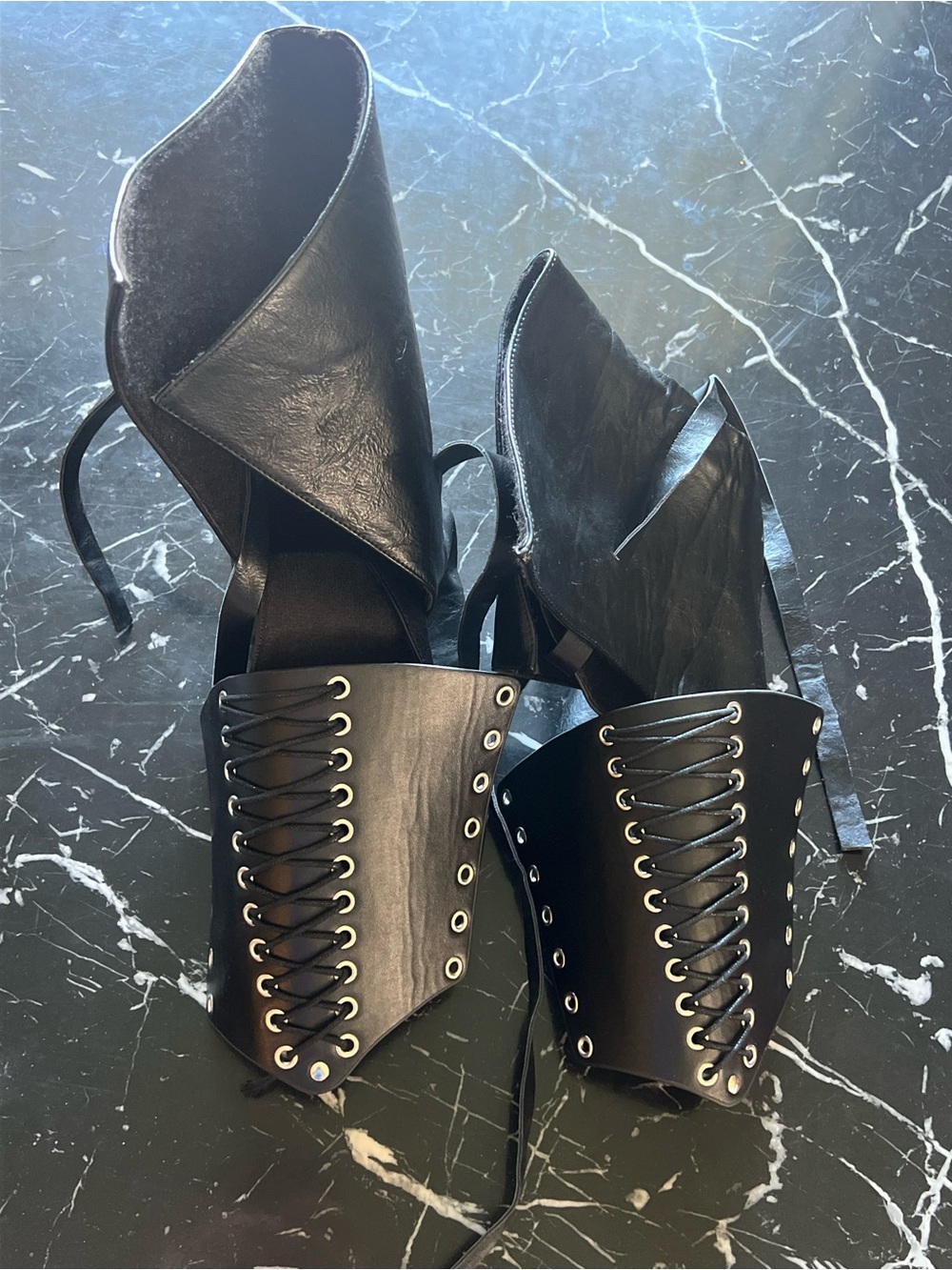 Black Lace-Up Leather Pointed Toe Mens Boots
